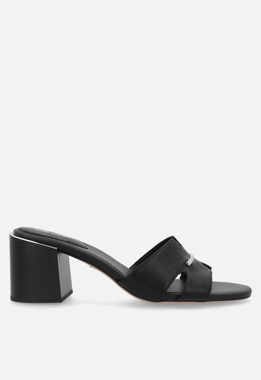 Nine West - Elegan block heel - black