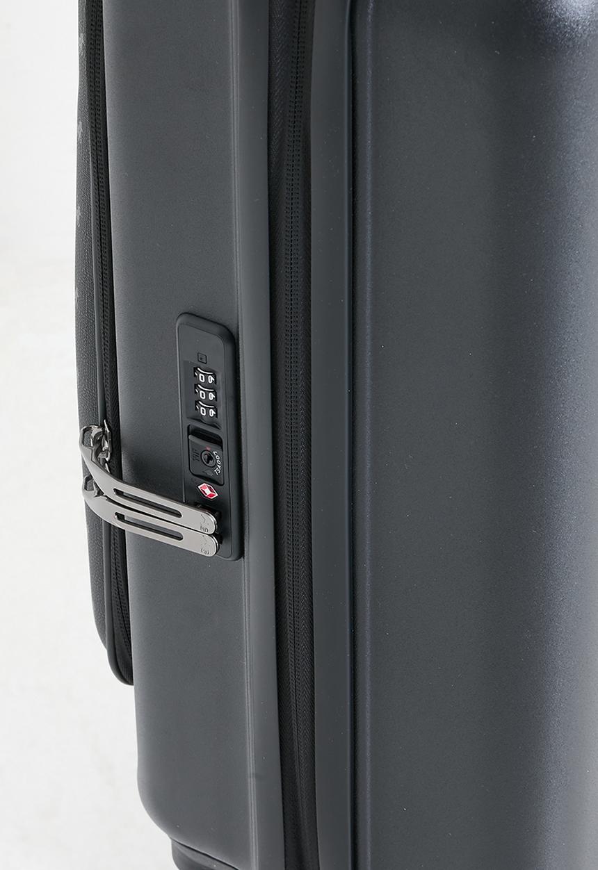 POLO - Polo Orion Carry-On 4 Wheel Trolley Case - Black