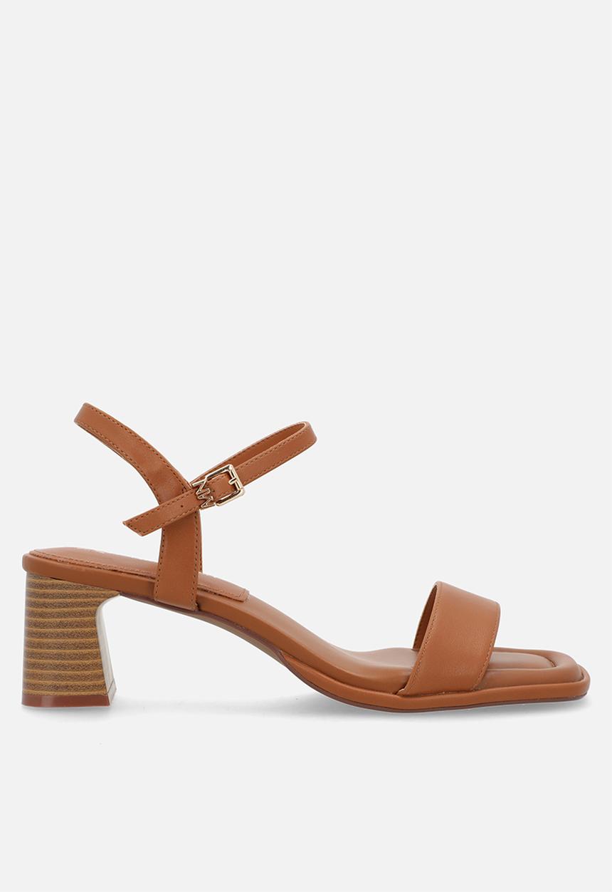 Nine West - Nadrinn square heel - tan