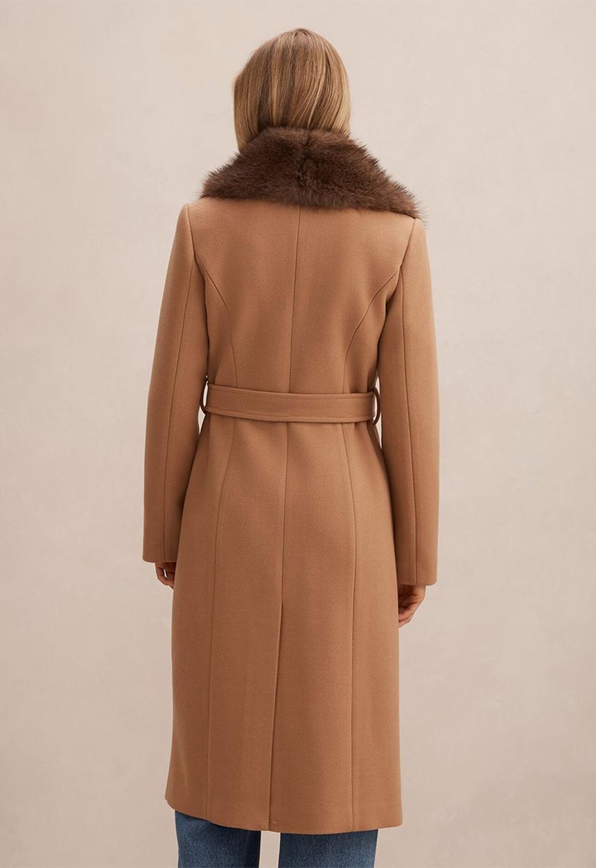 Forever New - Shelby Faux Fur Collar Coat in Camel/Choc