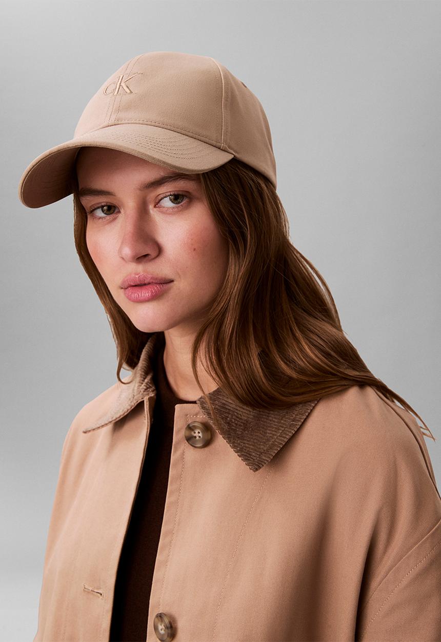 Calvin Klein - Monogram embroidery baseball cap - desert taupe