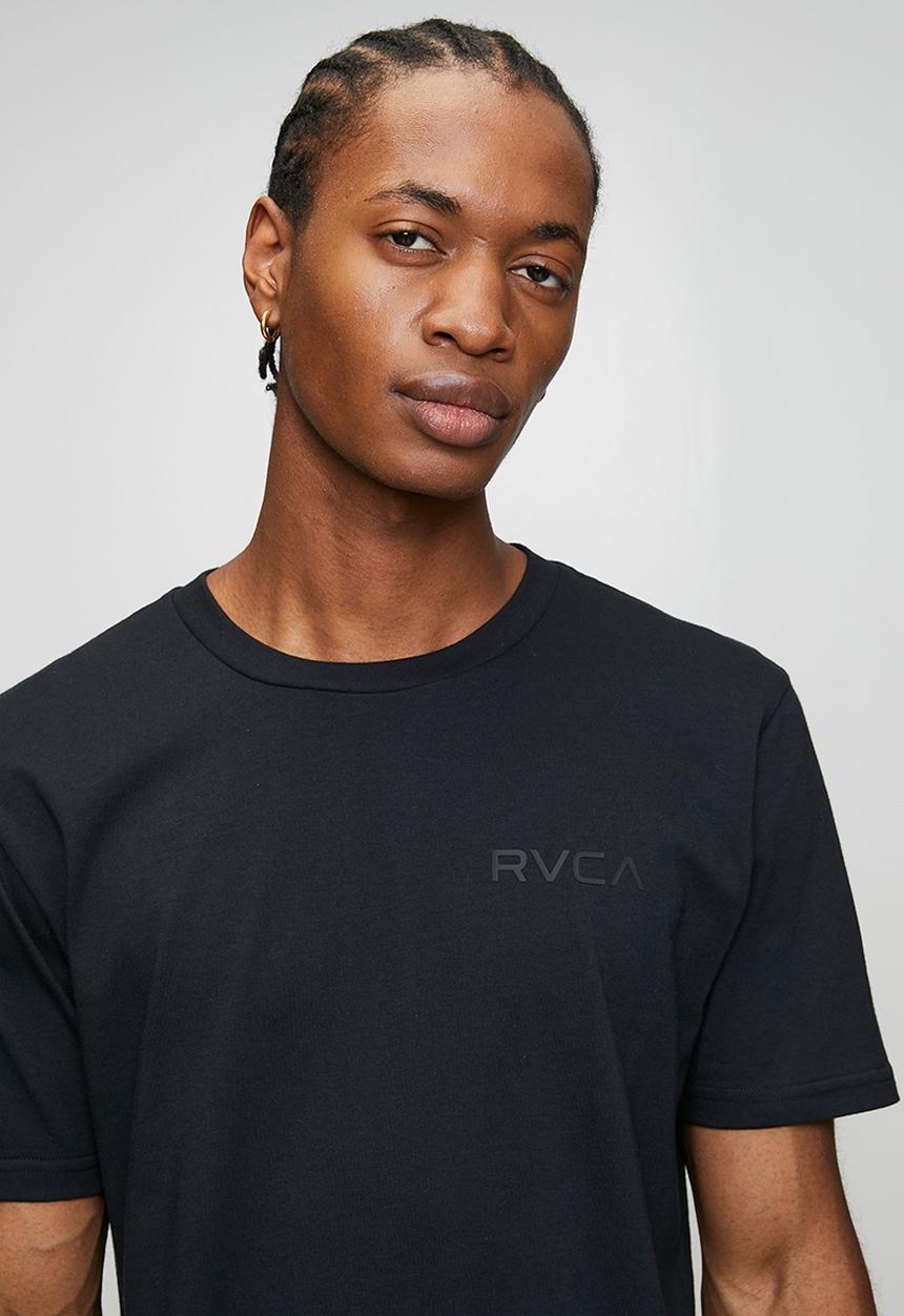 RVCA - Small Rvca Essentials Ss - Black - Black Logo