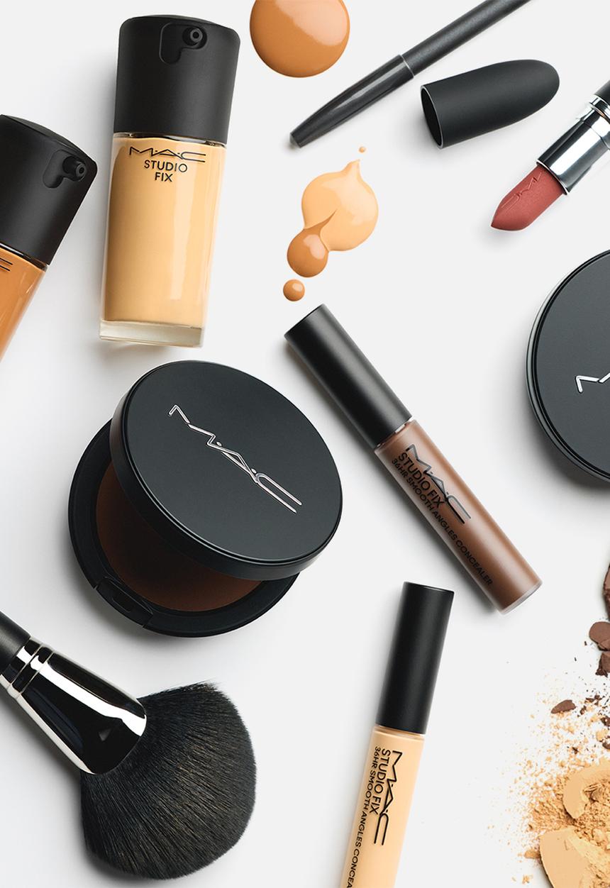 MAC - Studio Fix 36HR Smooth Angles Concealer - NC60