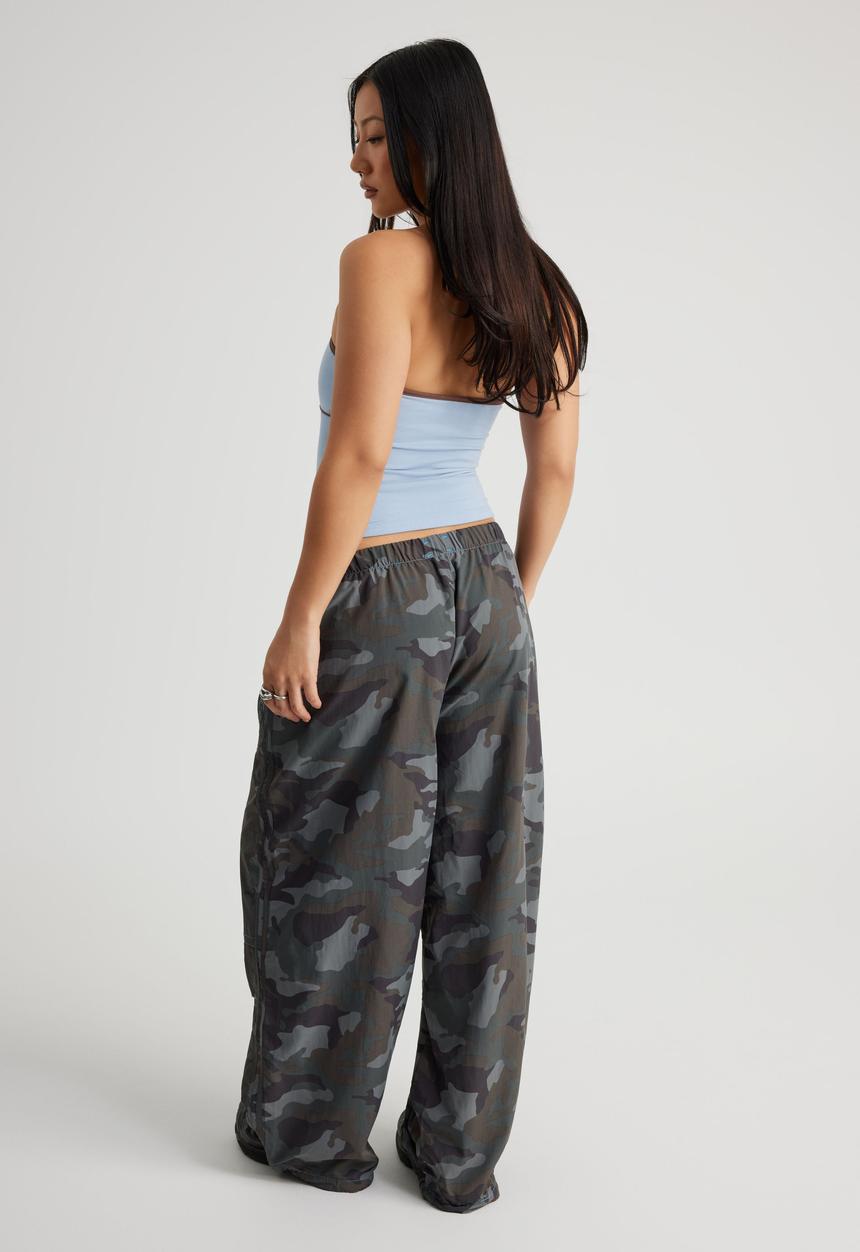 Factorie - Open Gallery Jumbo Pull On Pant - Beluga Camo