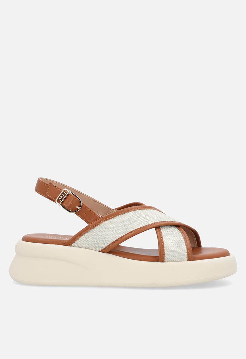 Nine West - Vita flatform sandal - tan