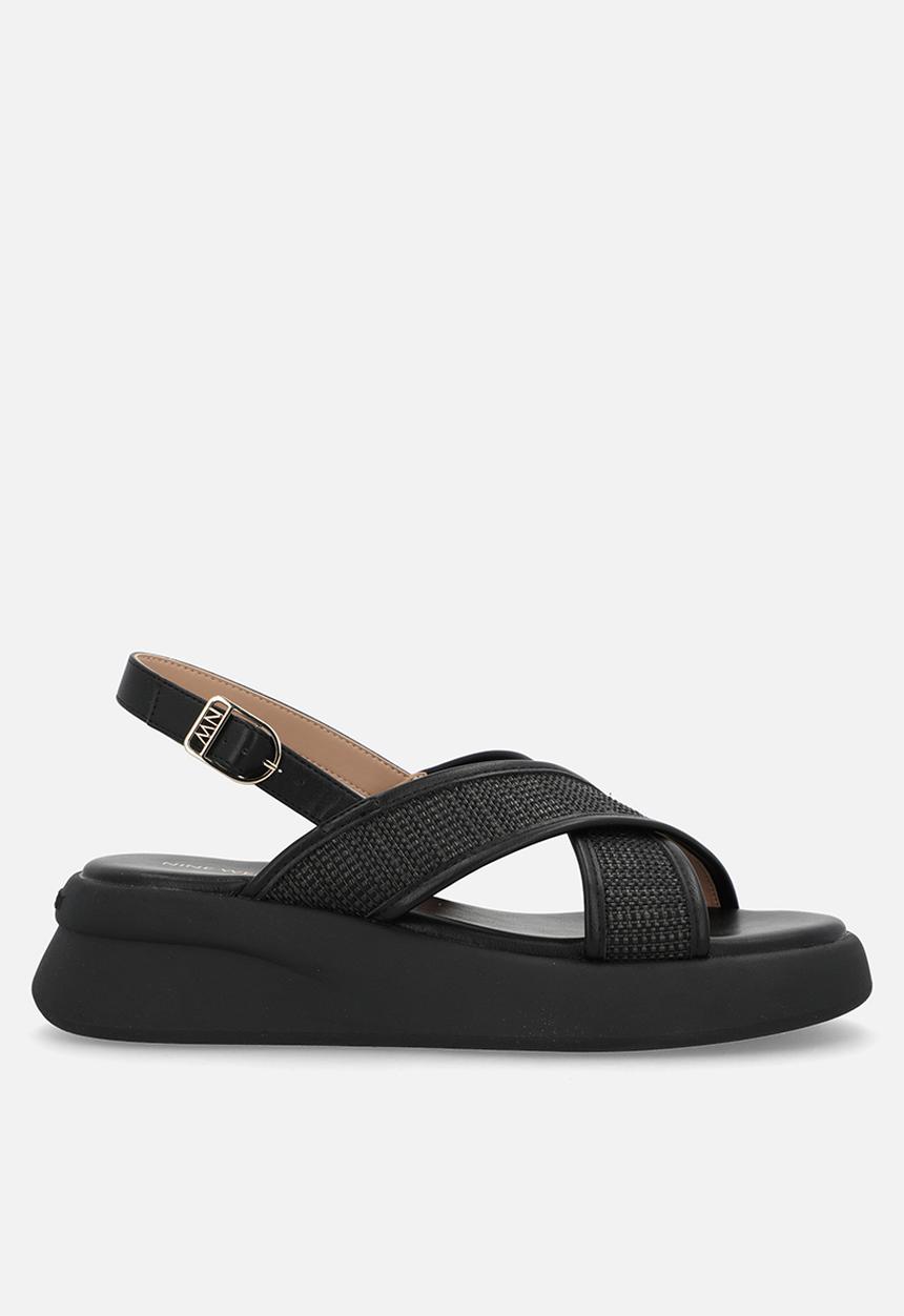Nine West - Vita flatform sandal - black