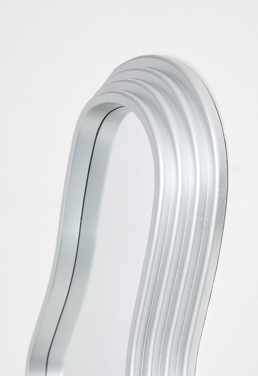 Pop Candy - Wavy-shaped mirror - silver