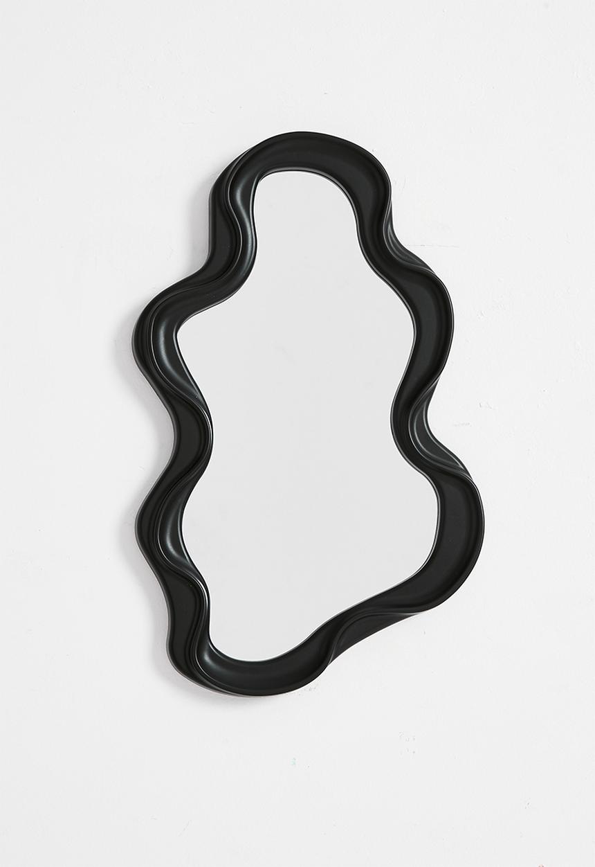 Pop Candy - Wavy-shaped mirror - black