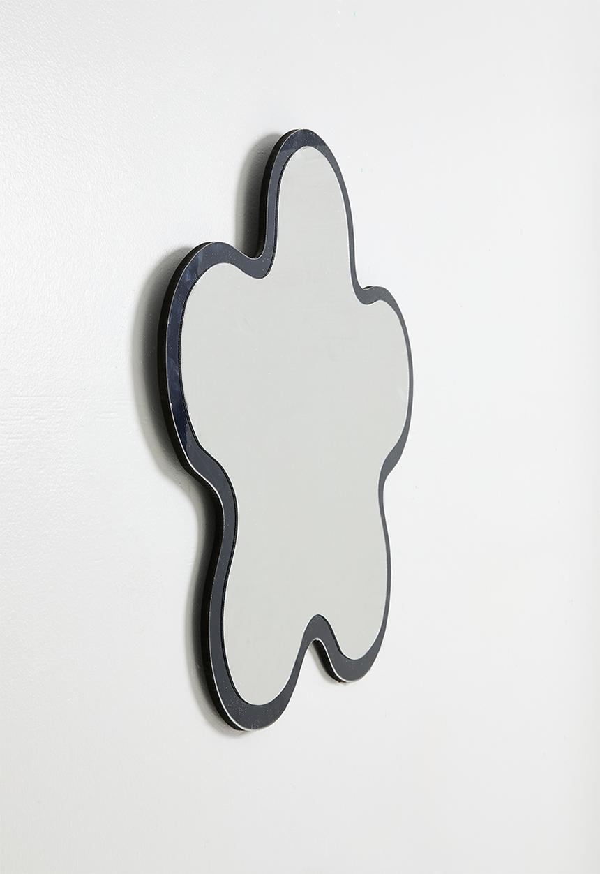 Pop Candy - Flower shaped mirror - black