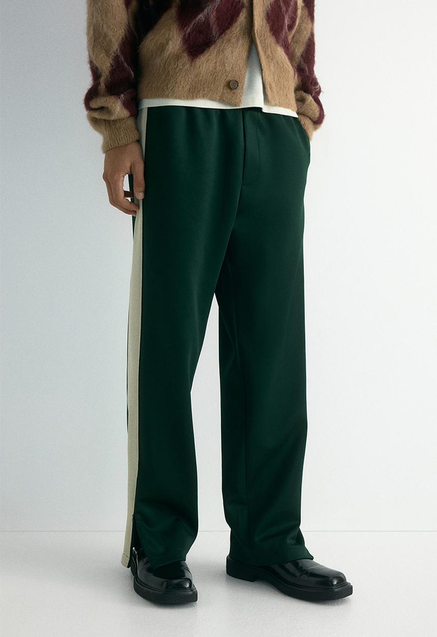 H&M - Relaxed fit sweatpants with side stripes - dark green/colour block