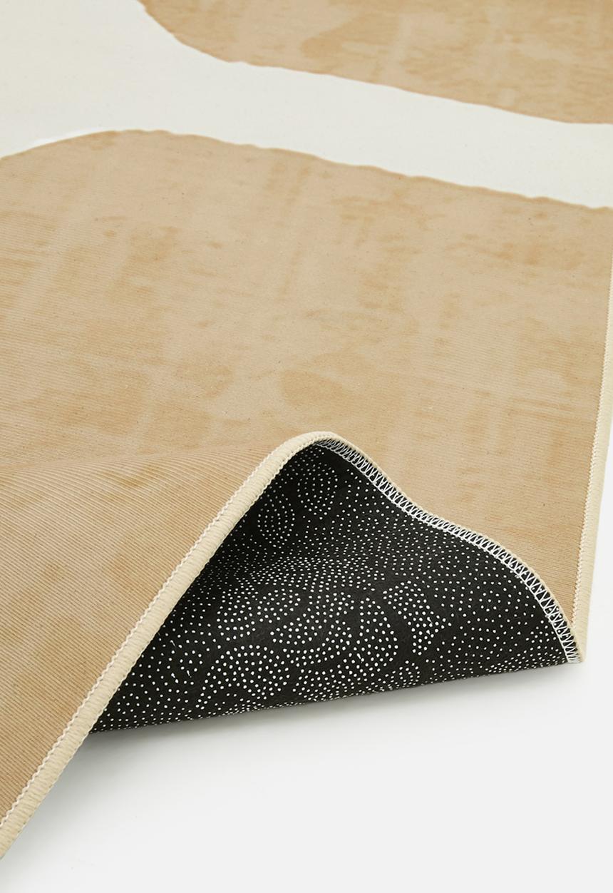 Pop Candy - Giraffe patterned rug - neutral