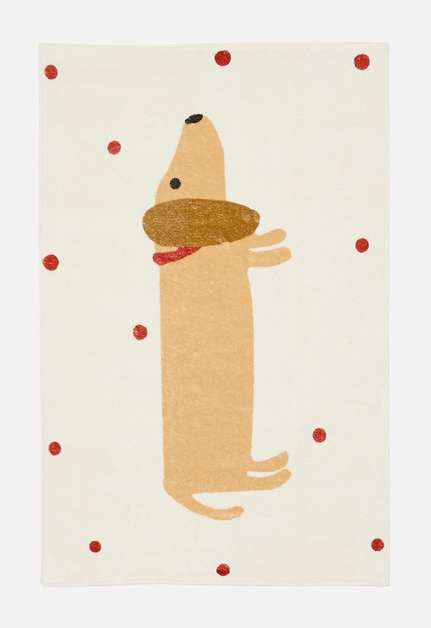 Pop Candy - Brown daschund graphic rug - off white/brown spots