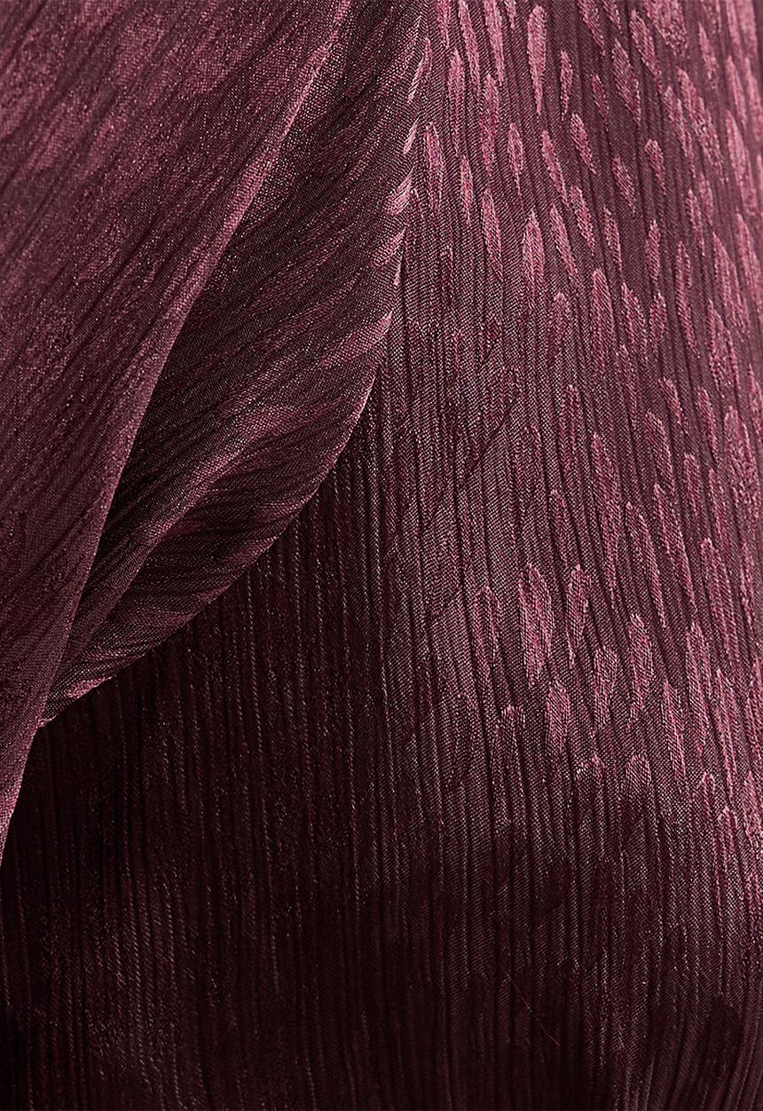 New Look - Ex feath jacq satin mini - burgandy