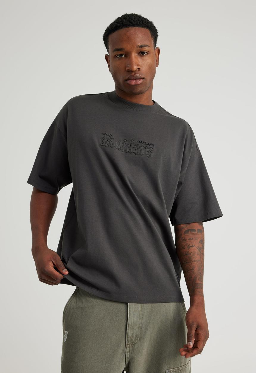 Factorie - Box Fit Nfl T-shirt - Lcn Nfl Slate/Raiders Gothic