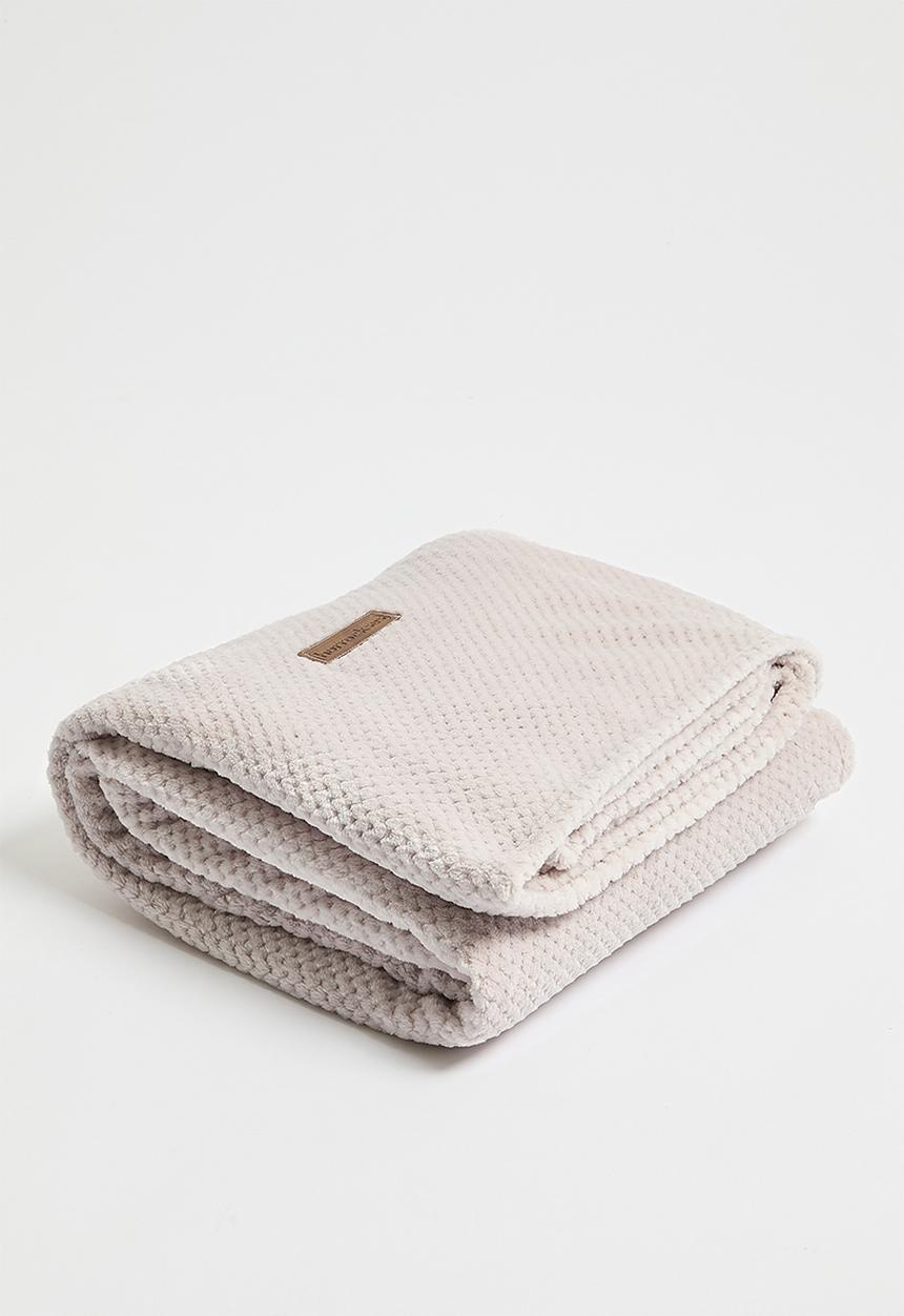 Horrockses - Avedon Waffle  Bed Blanket - Champagne