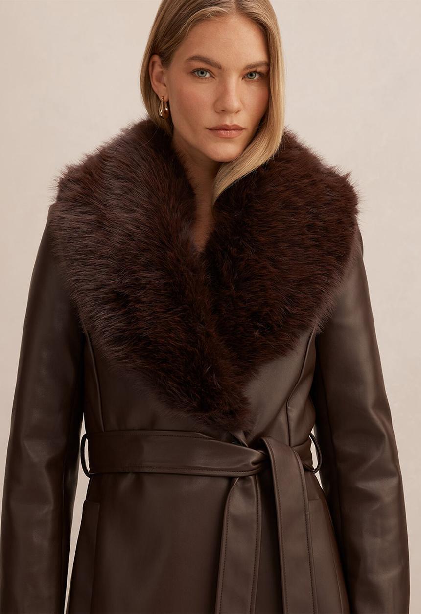 Forever New - Faith Faux Fur Collar Pu Trench Coat in Milk Chocolate