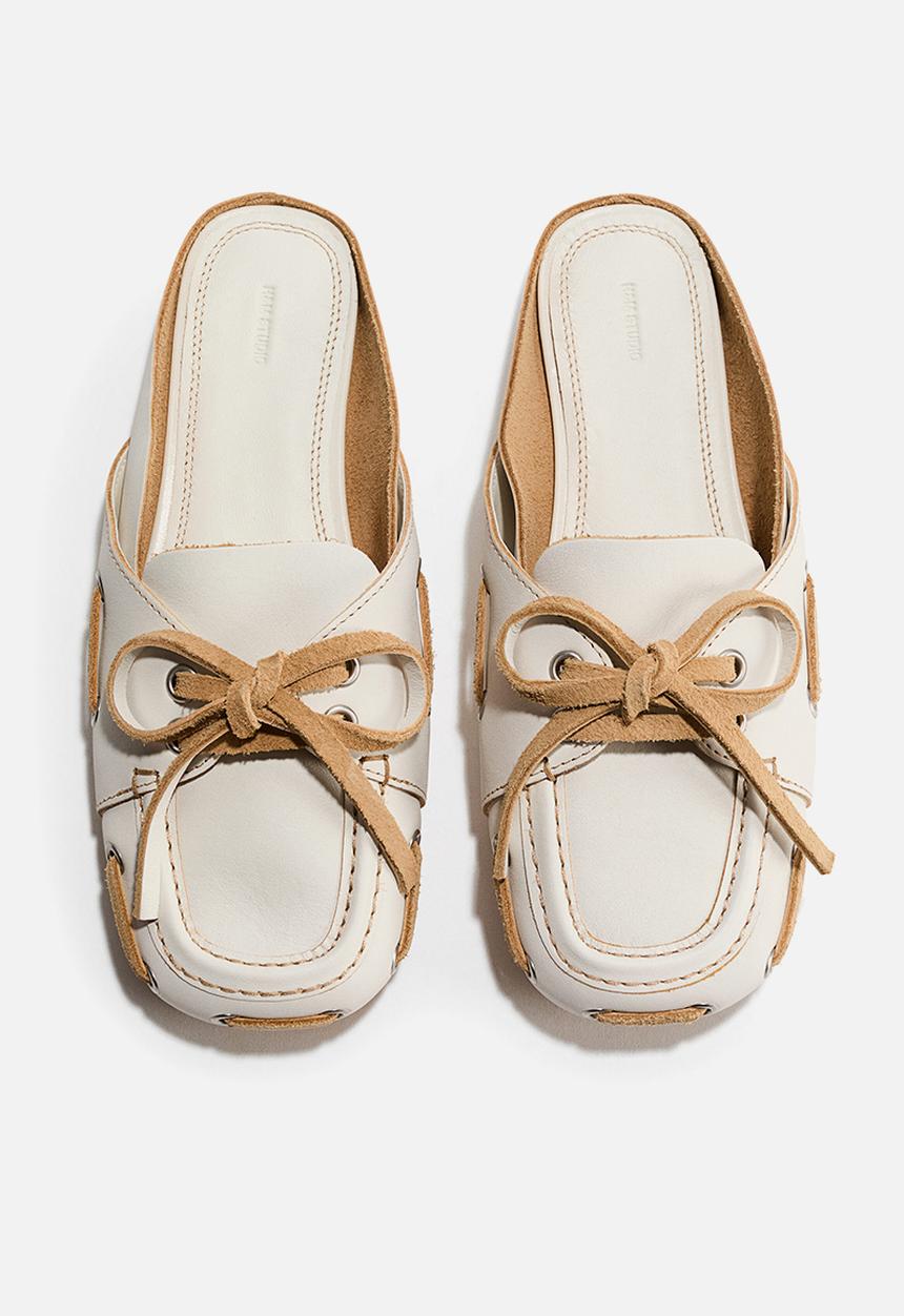 H&M - H&M Studio: Leather loafer mules - cream