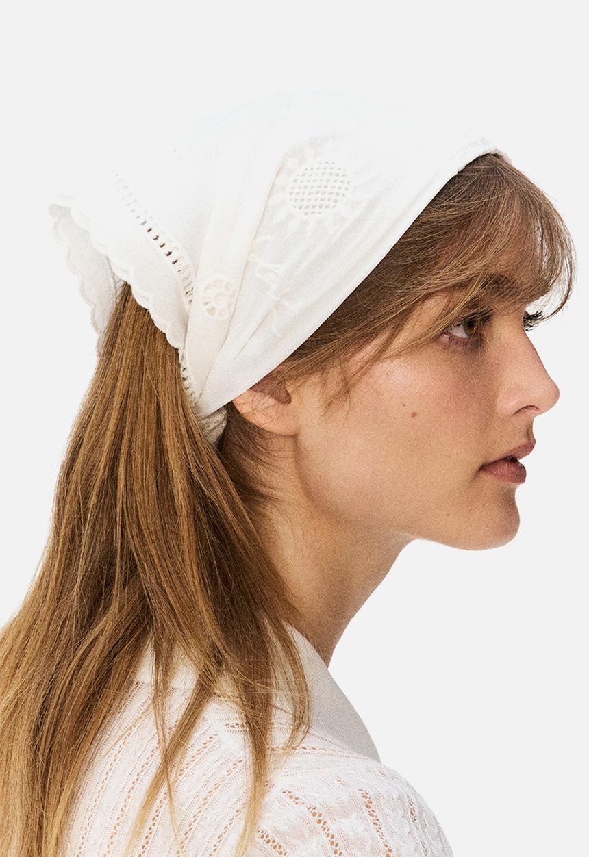 H&M - H&M Studio: Broderie anglaise scarf - white