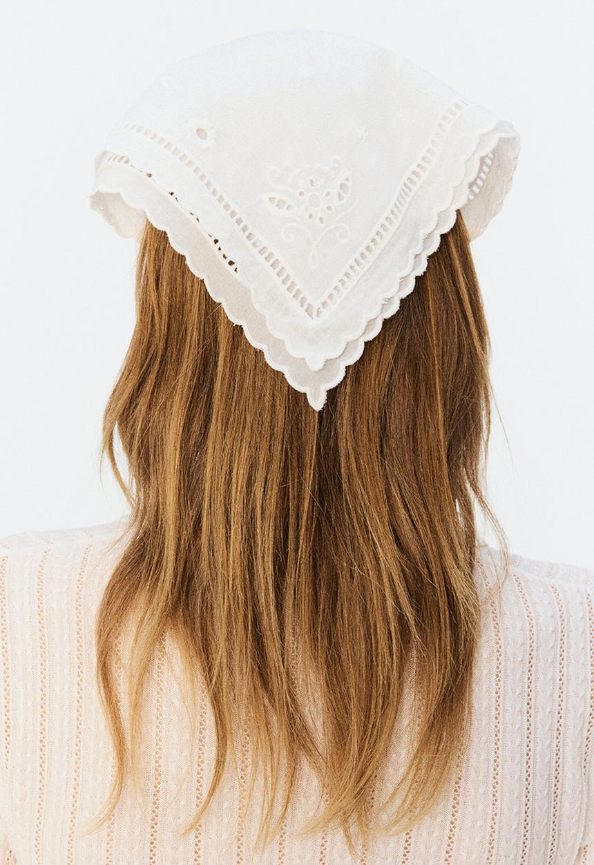 H&M - H&M Studio: Broderie anglaise scarf - white