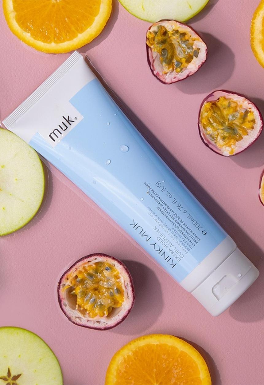 MUK Haircare - Kinky Extra Hold Curl Amplifier - 200ml