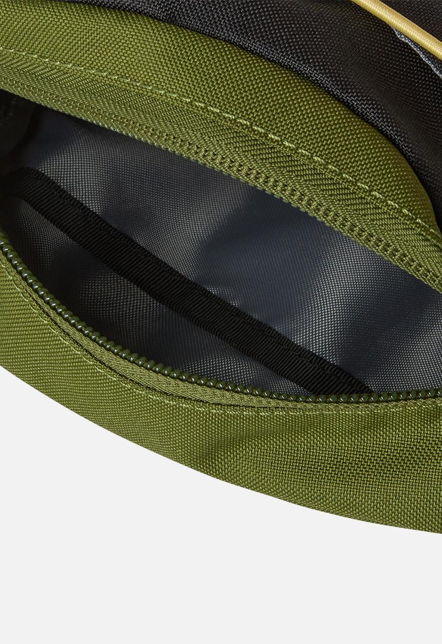 The North Face - Jester Crossbody - Woodland Green -Black-Honeyed Sand 