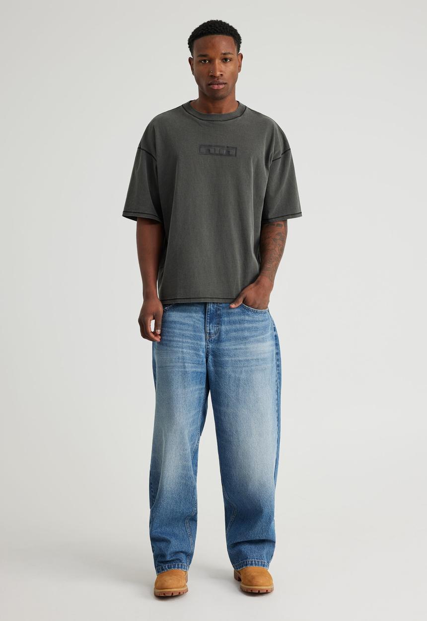 Factorie - Notion Vintage Graphic Tshirt - Ntn Washed Black/Logo Panelling
