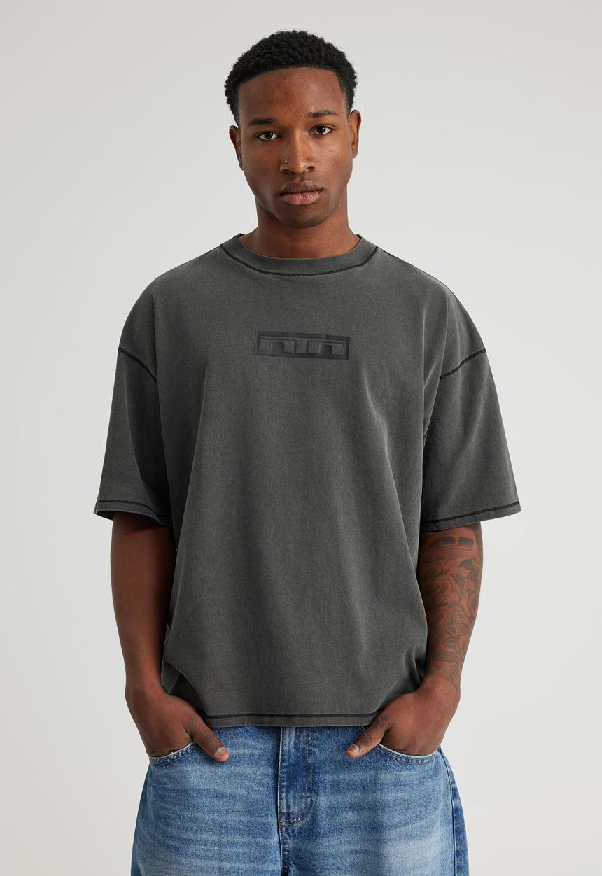 Notion Vintage Graphic Tshirt - Ntn Washed Black/Logo Panelling