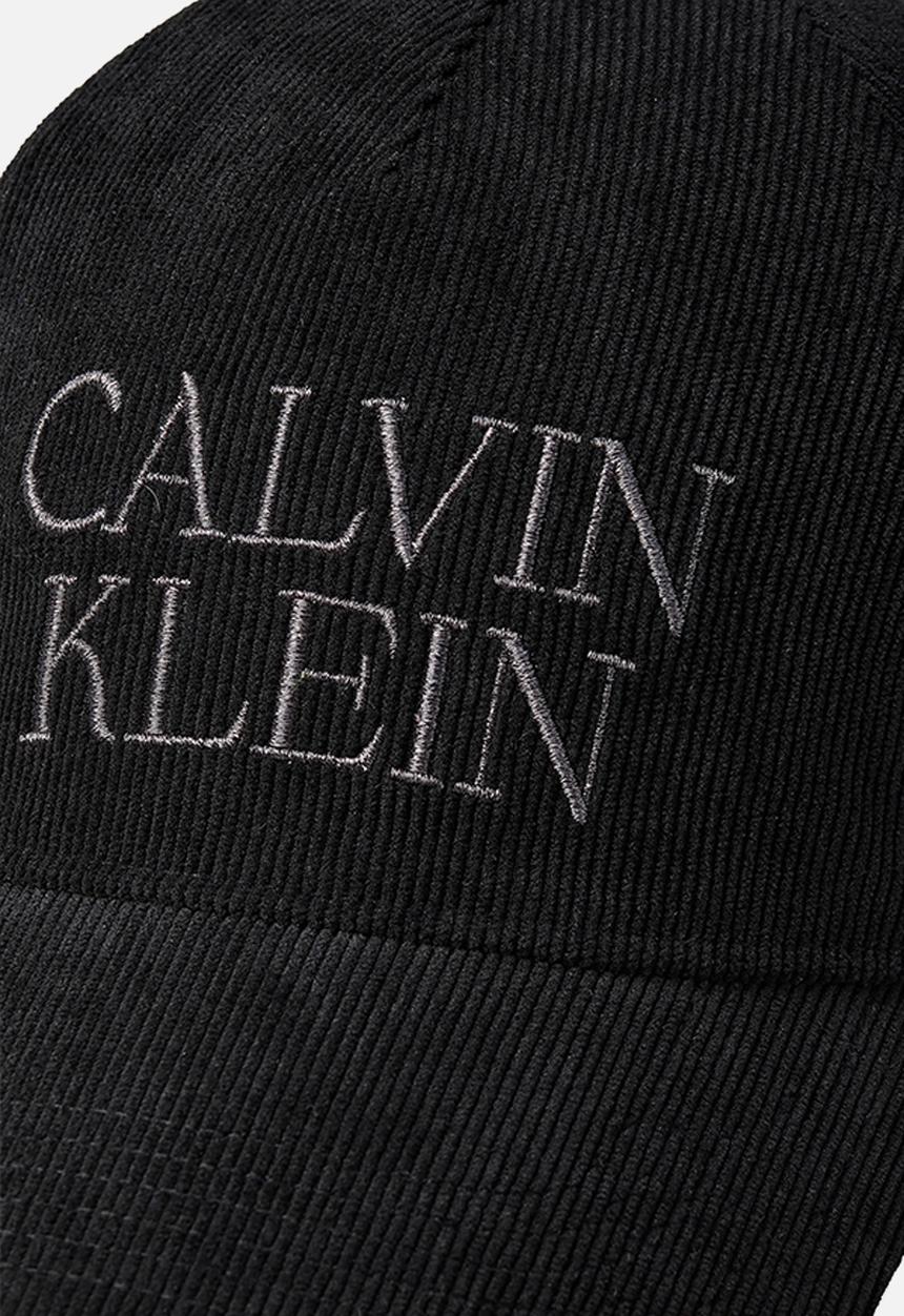 Calvin Klein - Corduroy Graphic 5 Panel Cap - Black