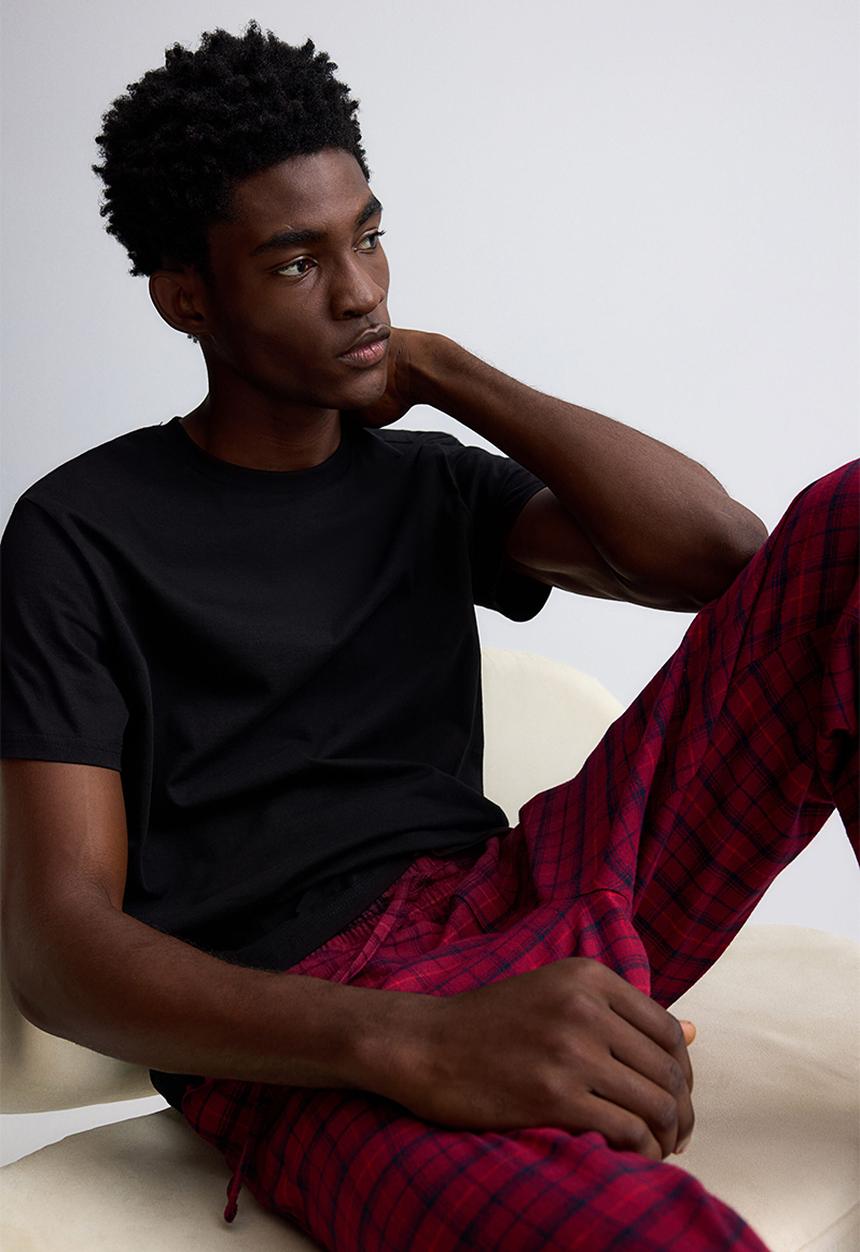 H&M - Relaxed fit flannel trousers - red checked
