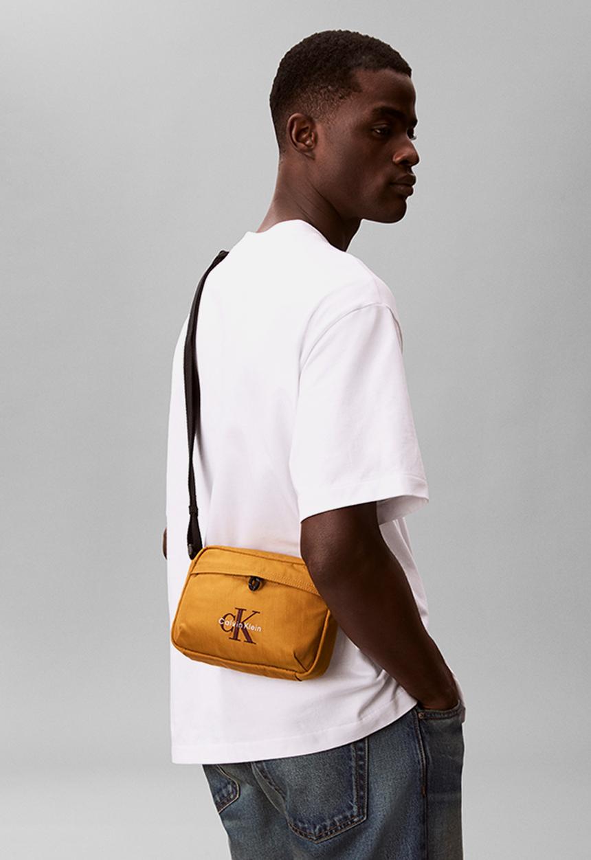 Calvin Klein - Bold Camera Bag - Field Moss