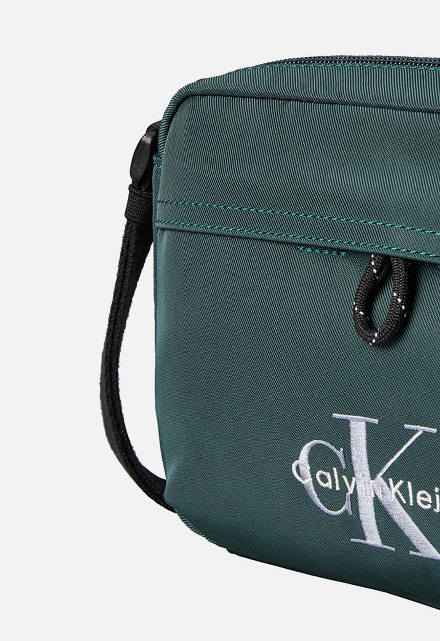 Calvin Klein - Bold Camera Bag - Dark Teal