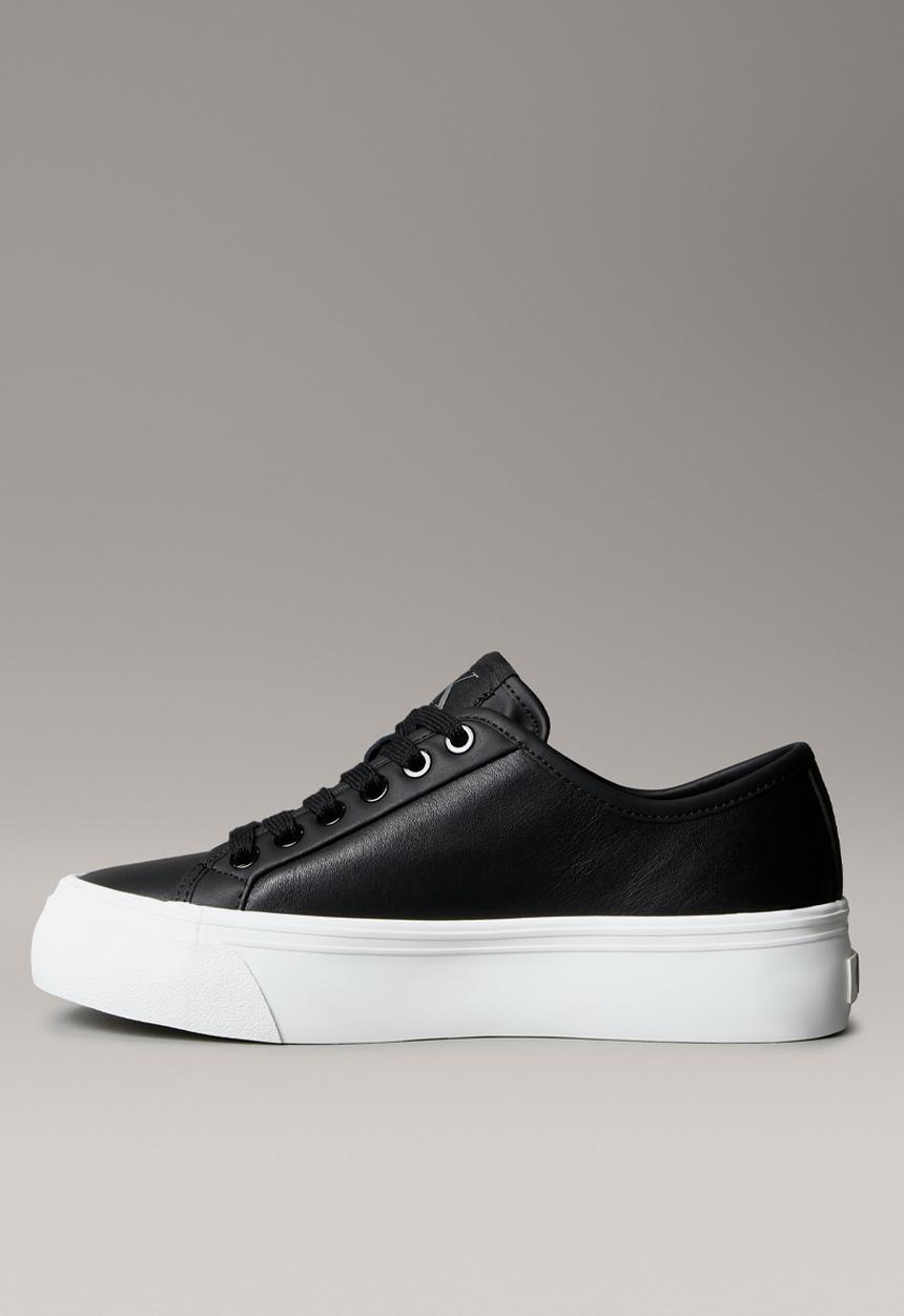 Calvin Klein - Vulcanized Flatform Lace Up - Black