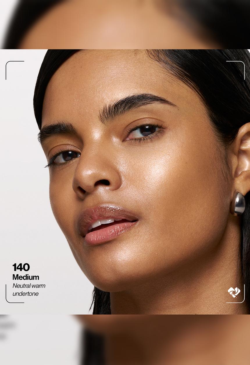 Revlon - PhotoReady Lift + Fill Skin Tint - 140 Medium