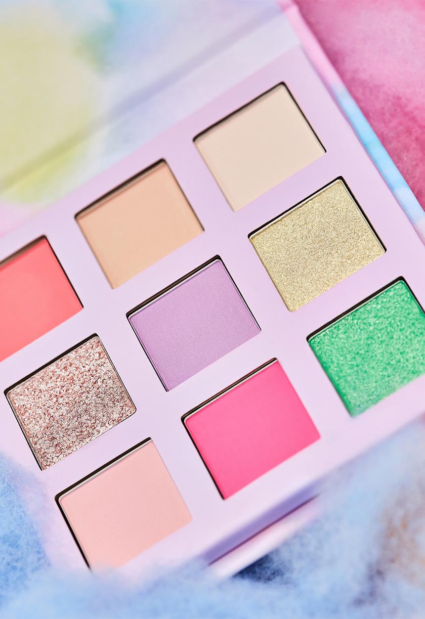 essence - WHAT THE FLUFF?! Eyeshadow Palette - 01 Cotton Candy Skies