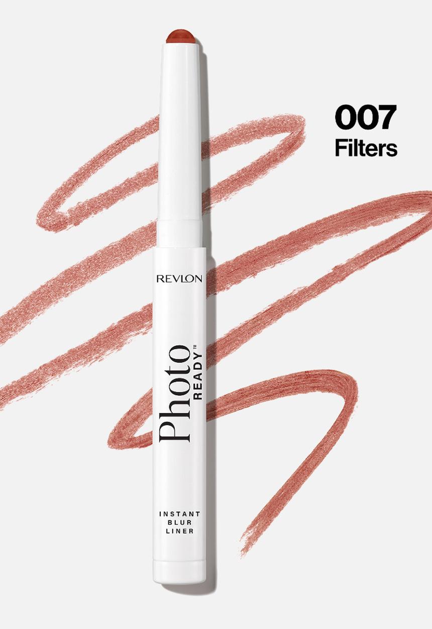 Revlon - PhotoReady Instant Blur Lip Liner -Filters