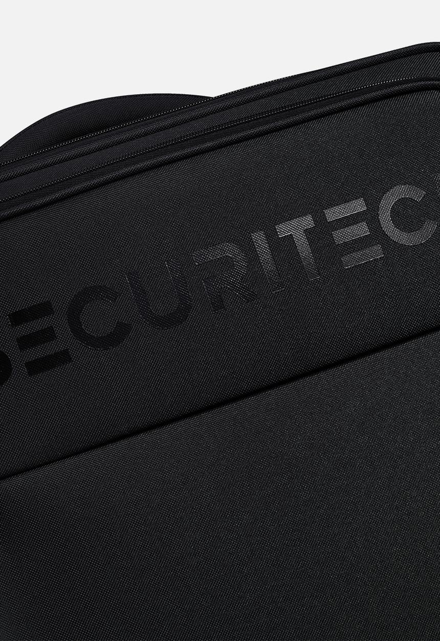 Securitech by Delsey - Securitech Large Vanguard 76Cm Trolley Case - Black