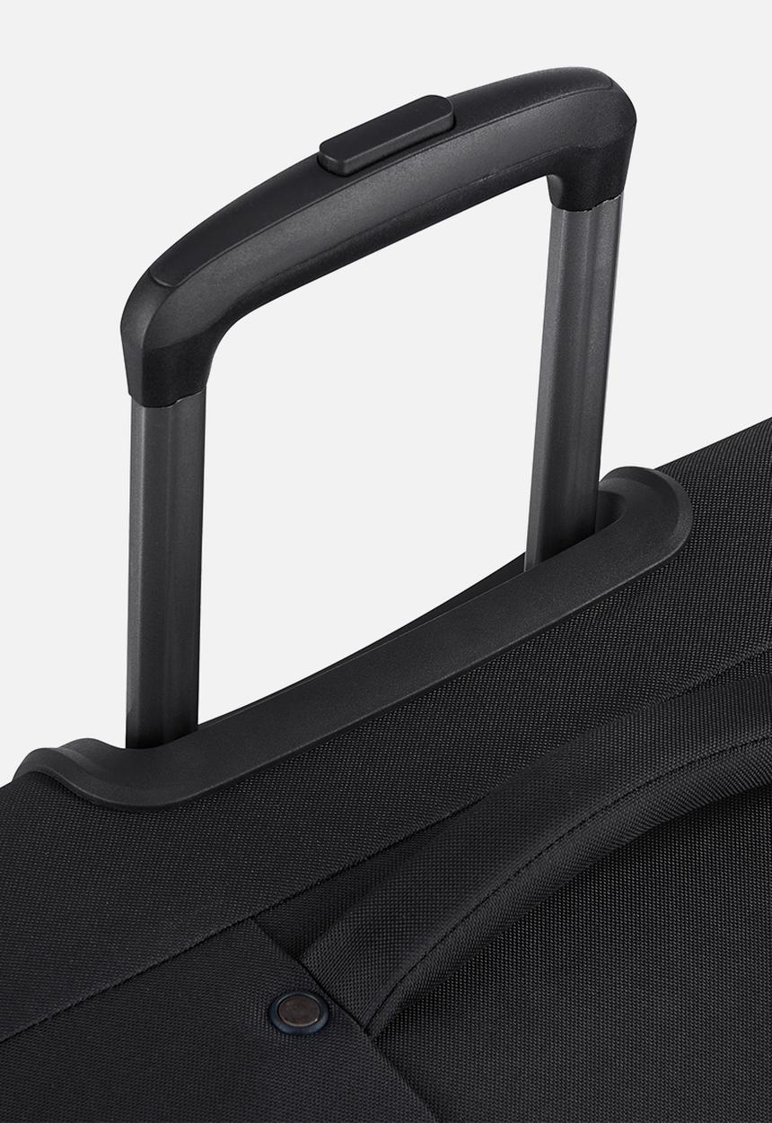 Securitech by Delsey - Securitech Large Vanguard 76Cm Trolley Case - Black