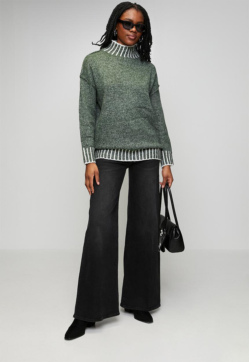 Izabel London - L/S Longer Length High Neck Melange Sweater - Emerald