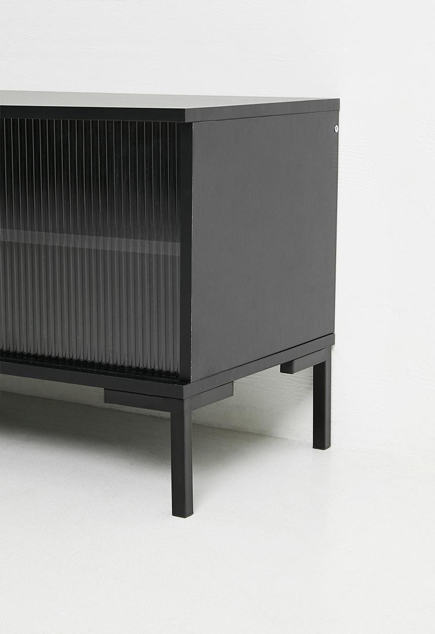 Sixth Floor - Titus Media Unit - Black