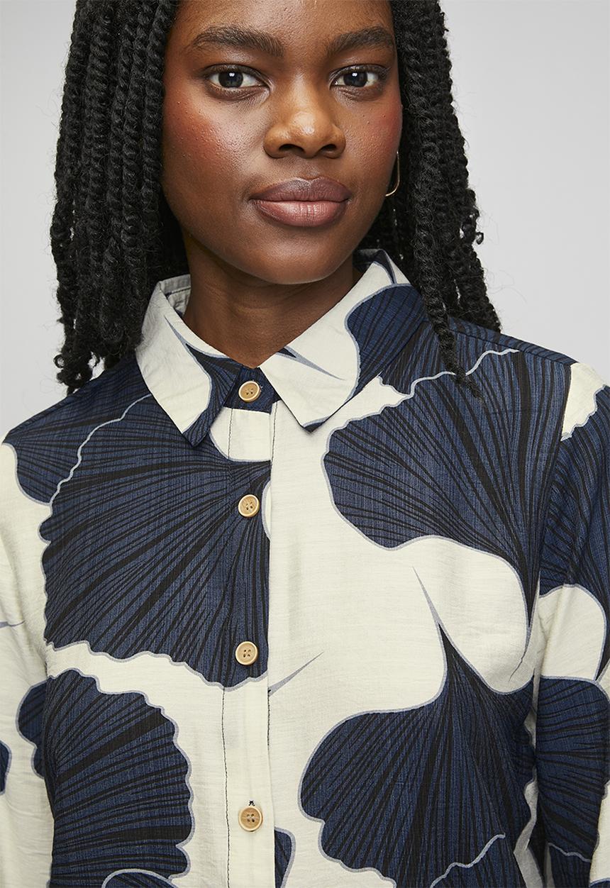 MANDI - L//S Button Through Blouse With Wood Buttons - White