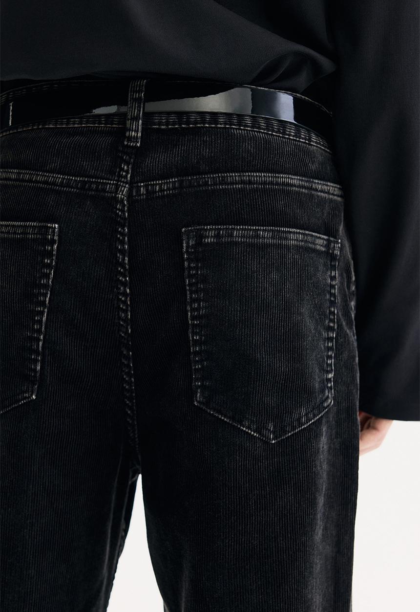 H&M - Relaxed fit corduroy trousers - denim black