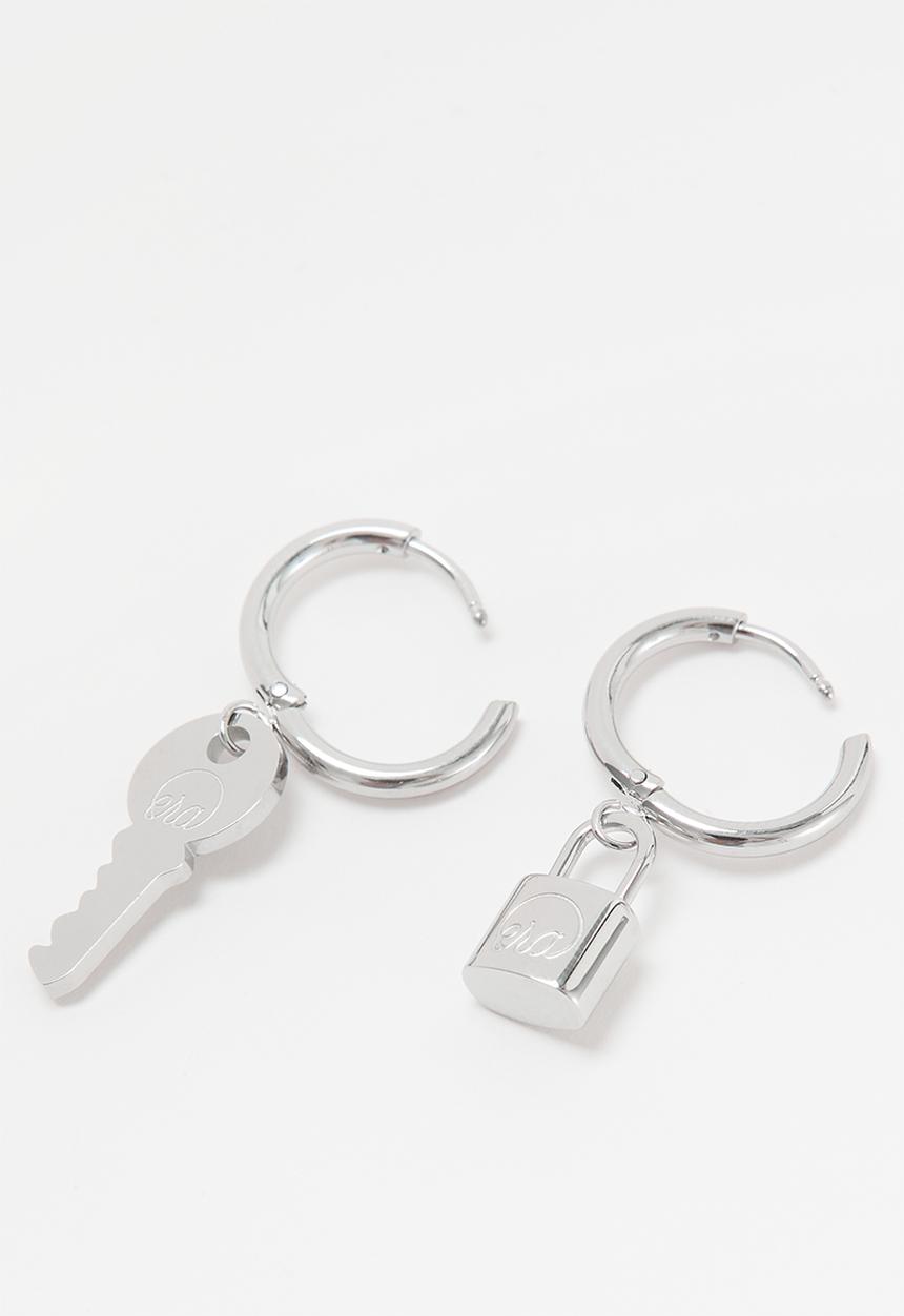ERA by DJ Zinhle - Era unlocked earrings - silver