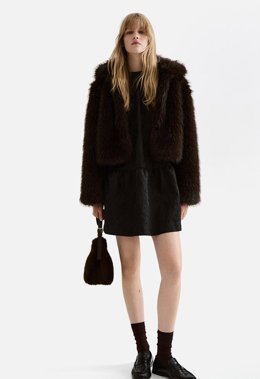 H&M - Cropped fluffy jacket - dark brown