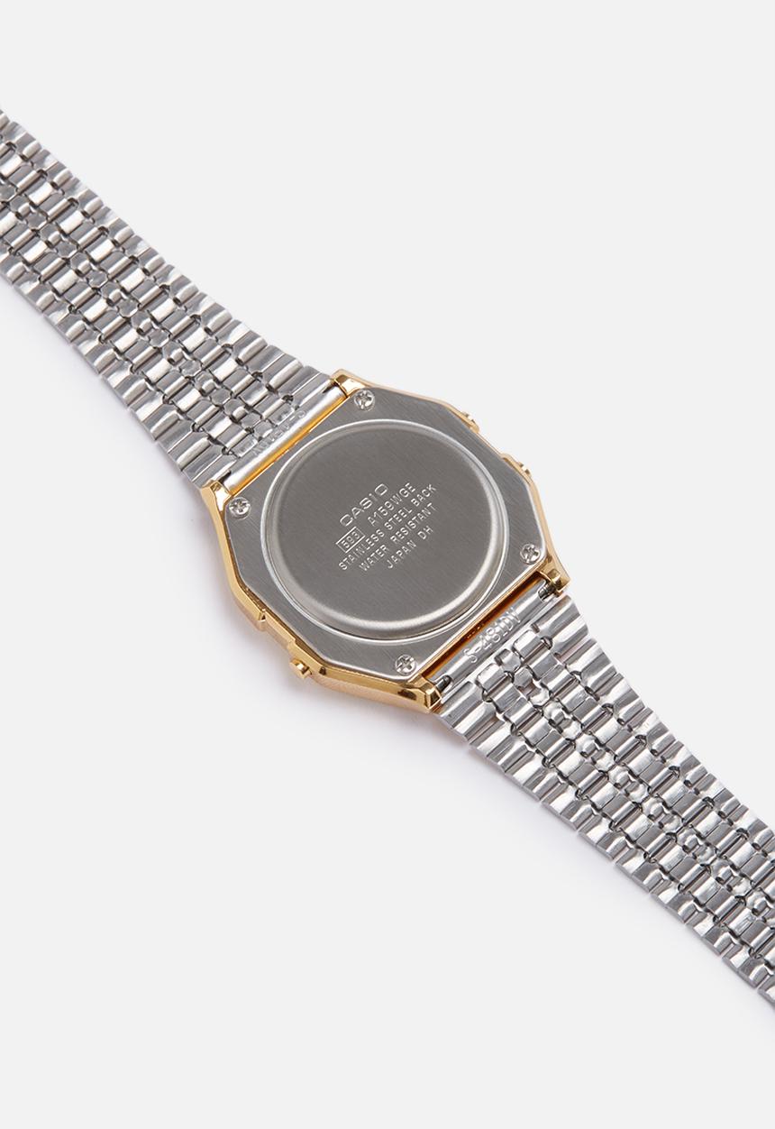 Casio - Digital wrist watch