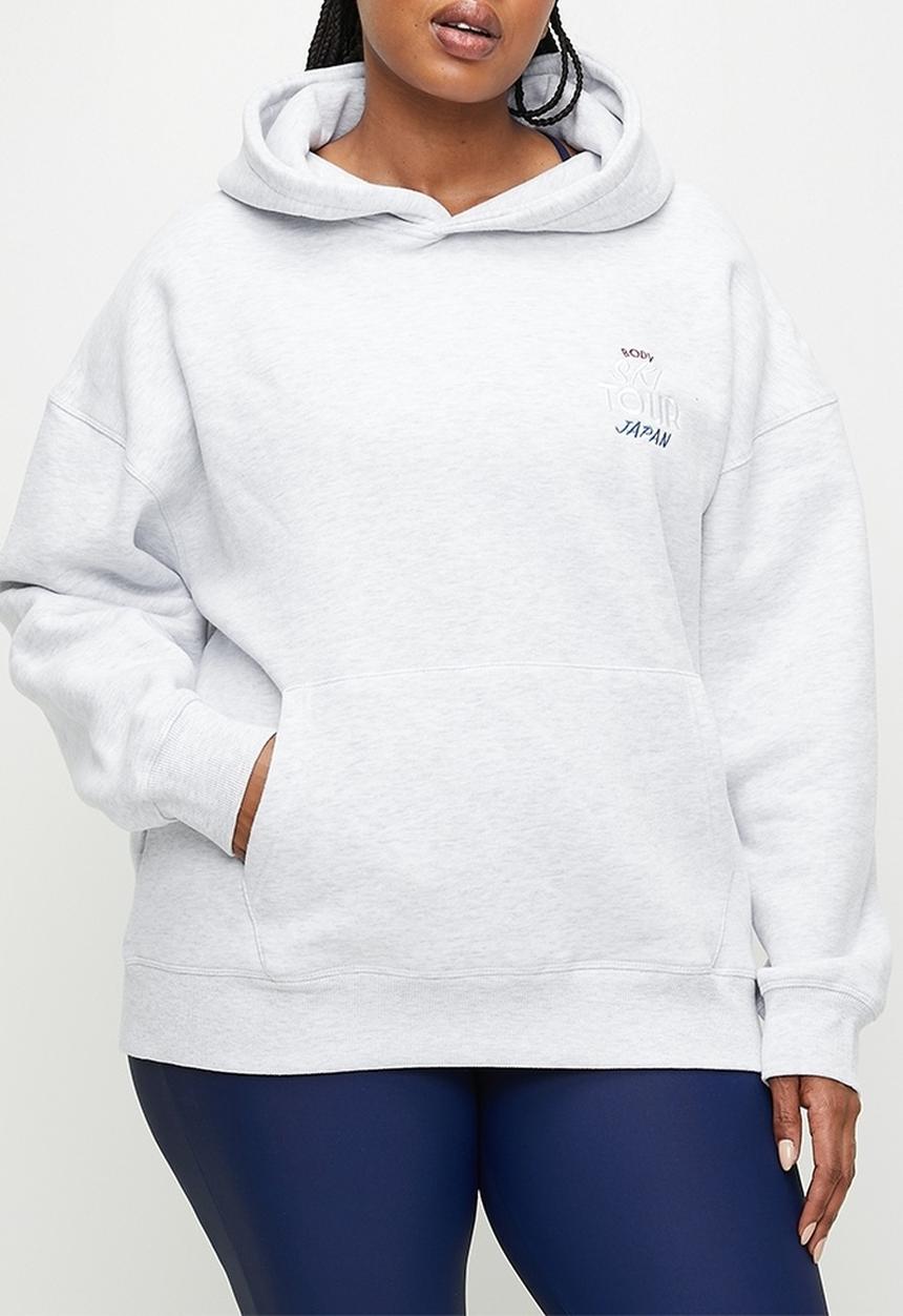 Cotton On - Plus Plush Premium Graphic Hoodie - Cloudy Grey Marle/Ski Tour