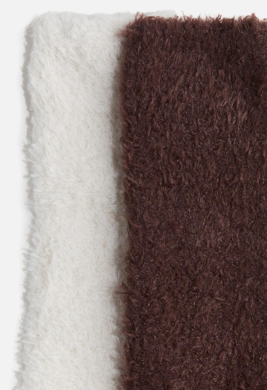H&M - 2-pack fluffy socks - dark brown/white