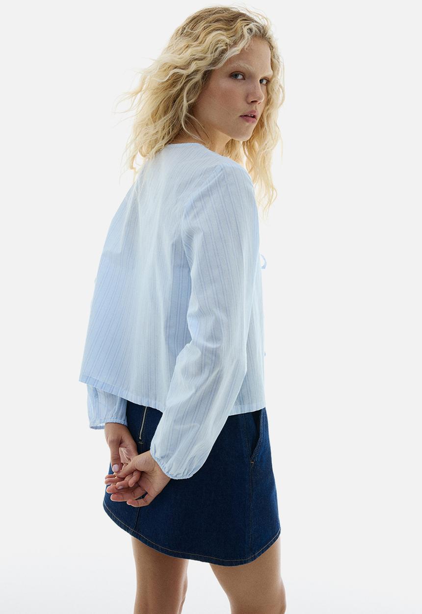 H&M - Tie-front cotton blouse - light blue/striped