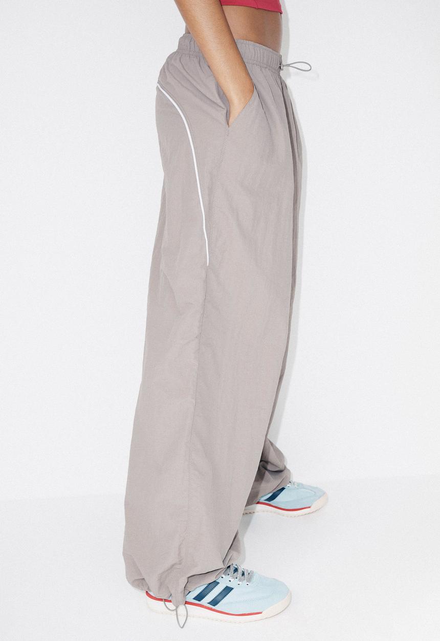Cotton On - Off Side Woven Sweatpant - Desert Grey