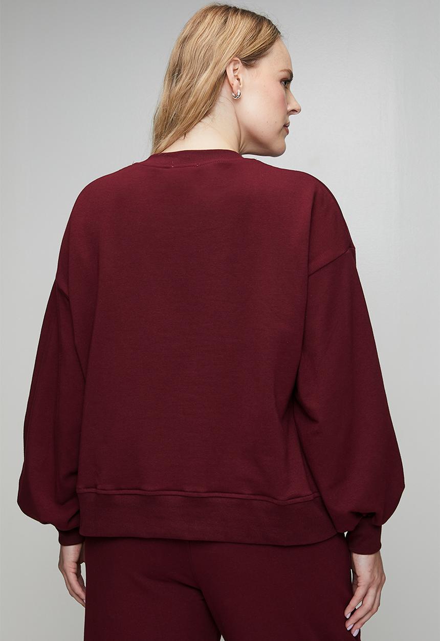 Me&B - Plus Sequined Flower Sweat Top - Burgundy