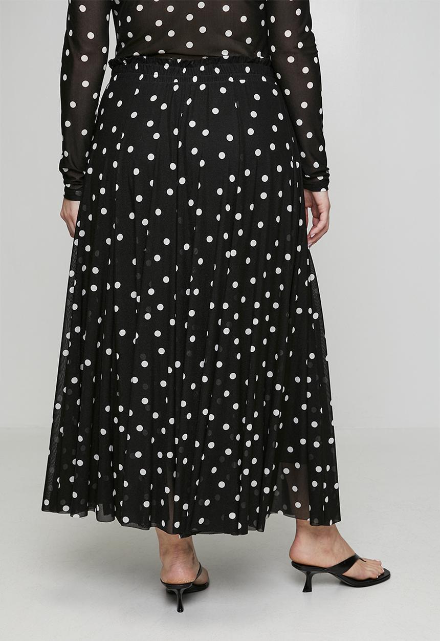 Me&B - Plus Panelled Lined Mesh Skirt - Black